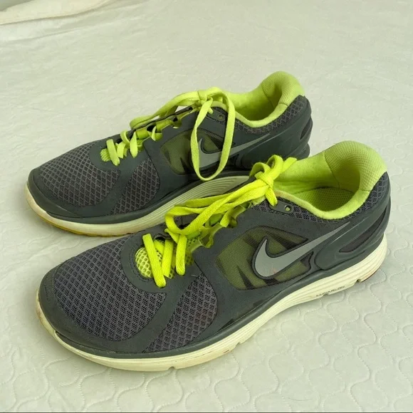 Nike Lunar Eclipse 2 gray and yellow running sneakers - Picture 3 of 9